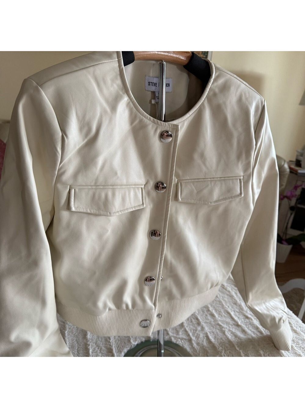 ⭐️Steve Madden Cream bomber Jacket - Picture 2 of 11
